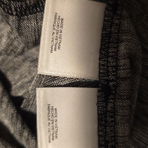 Anne Klein Brown Animal Print Top - Picture 9 of 9